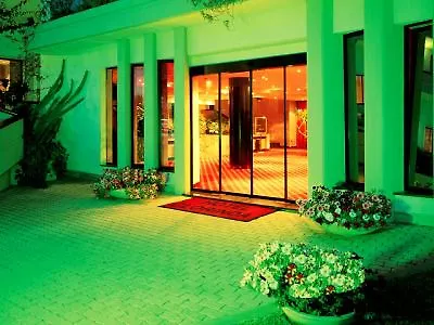 Clorinda Hotel