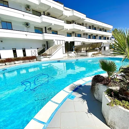 Clorinda Hotel