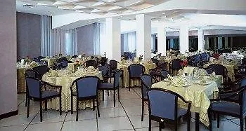 Clorinda 4*