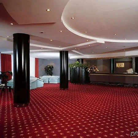 Club Clorinda Nuova Gestione 2024 4* بييسْتوم