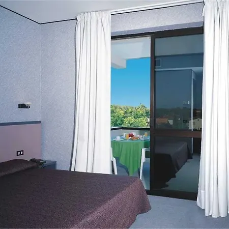 Hotel Clorinda 4*